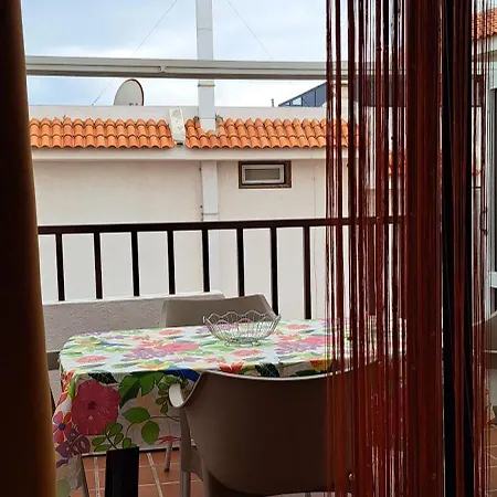 Casa Alexandra アパート アロナ